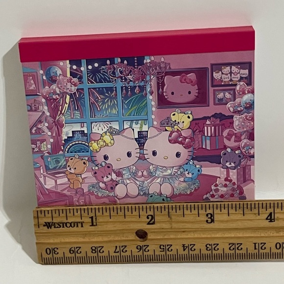 Hello Kitty and Mimmy 50th Anniversary Puroland Exclusive Small Square Memo Pad - Picture 5 of 6